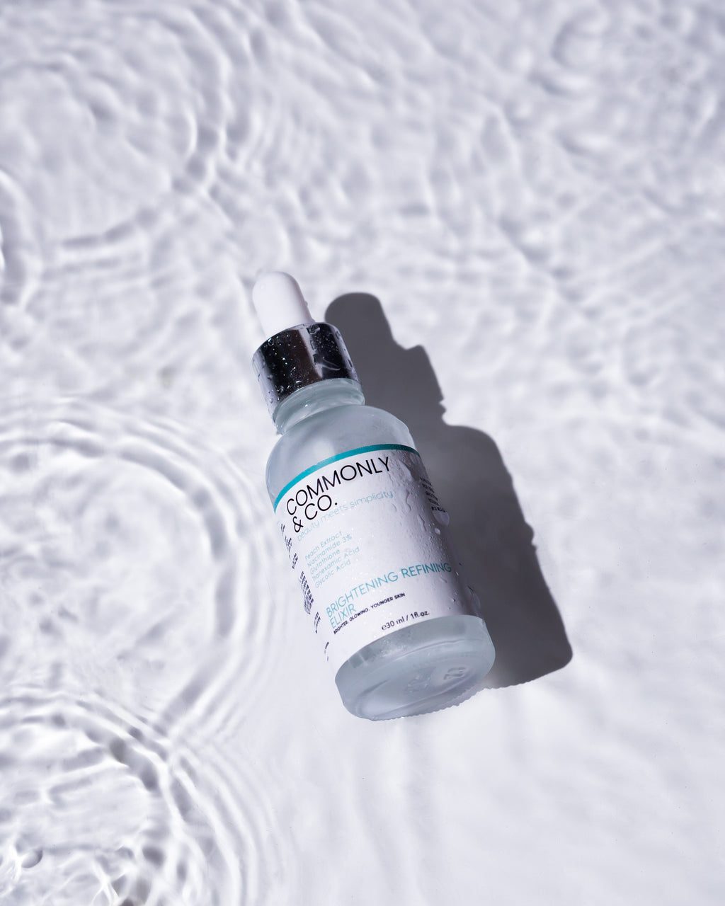 Commonly & Co. Brightening Regfining Elixir