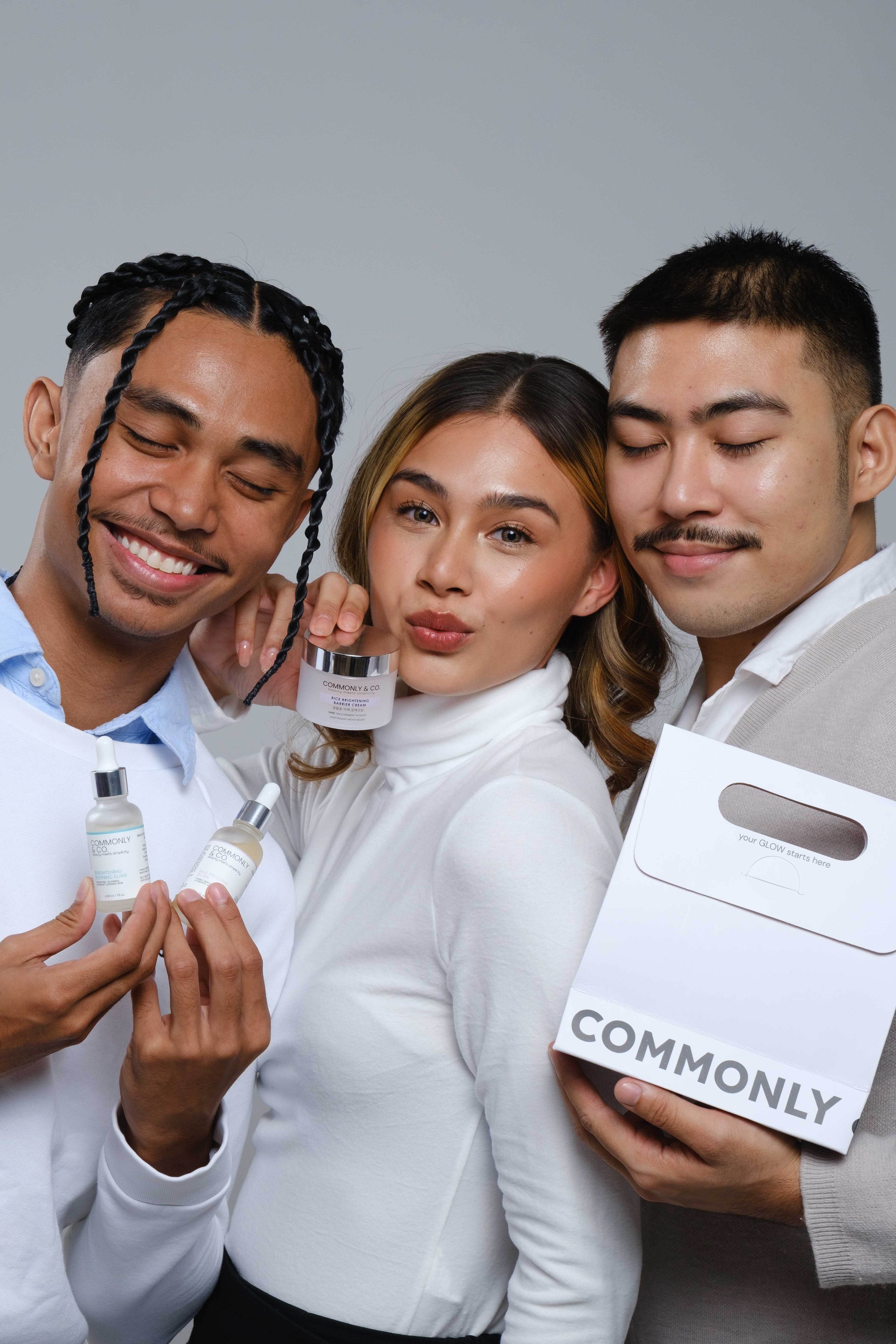 COMMONLY & CO. 14 DAY GLOW ROUTINE SET BRIGHTENING , ACNE CARE, HYDRATION , OILY, DRY, SENSITIVE