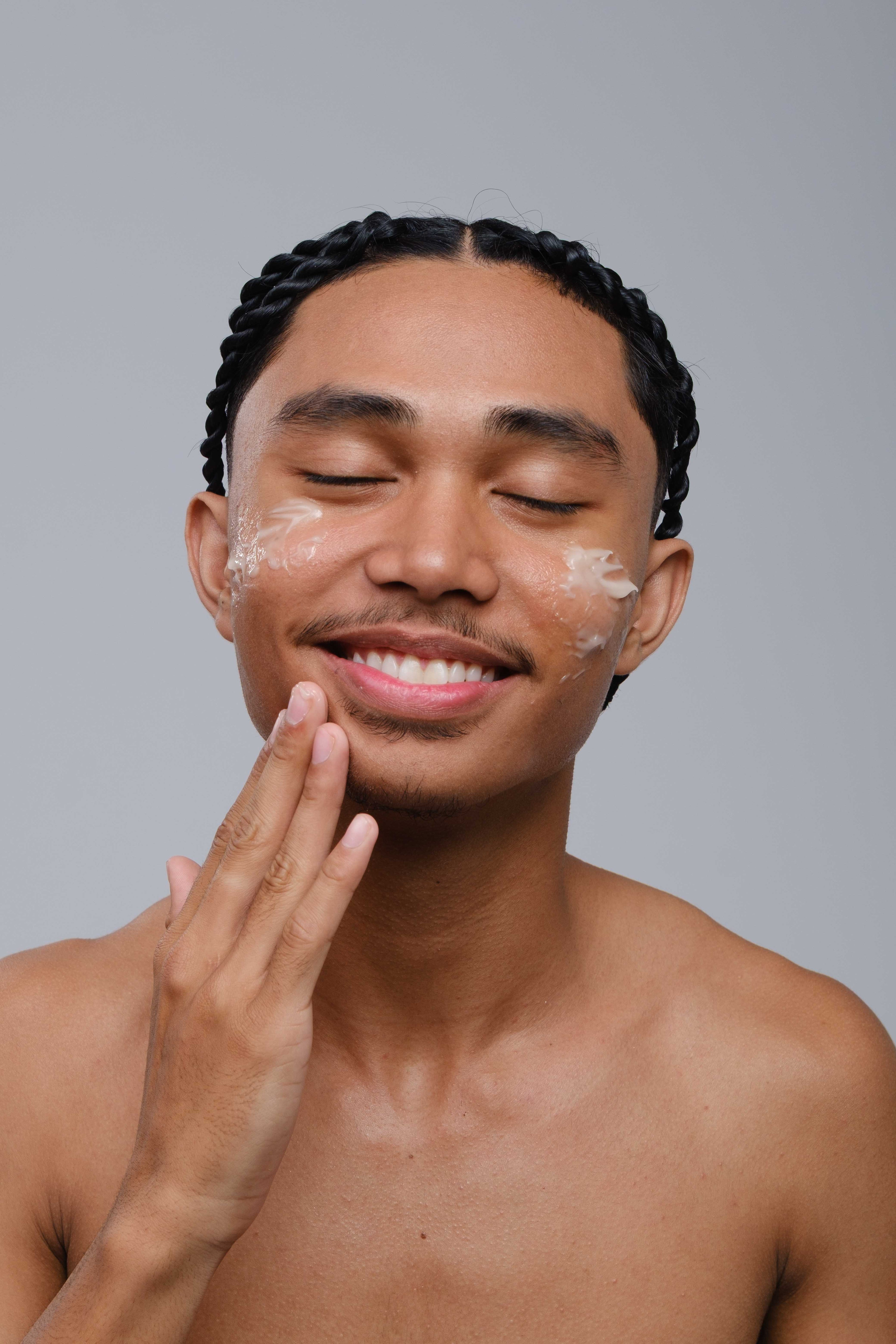 𝗦𝗮𝗸𝗲 𝗚𝗹𝗼𝘄 𝗠𝗼𝗶𝘀𝘁𝘂𝗿𝗶𝘇𝗲𝗿 ( Rice Relief Oil Control Gel )